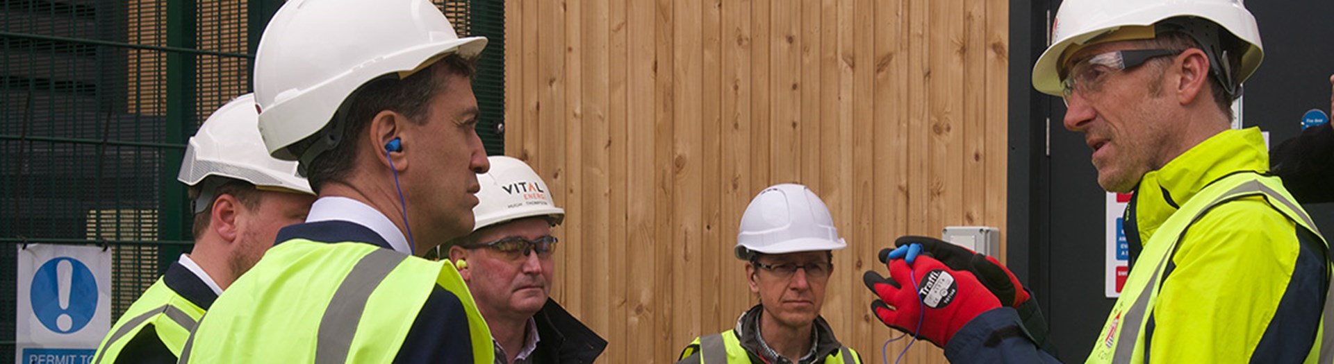 Shadow Secretary, Ed Miliband takes a tour of Castle Park